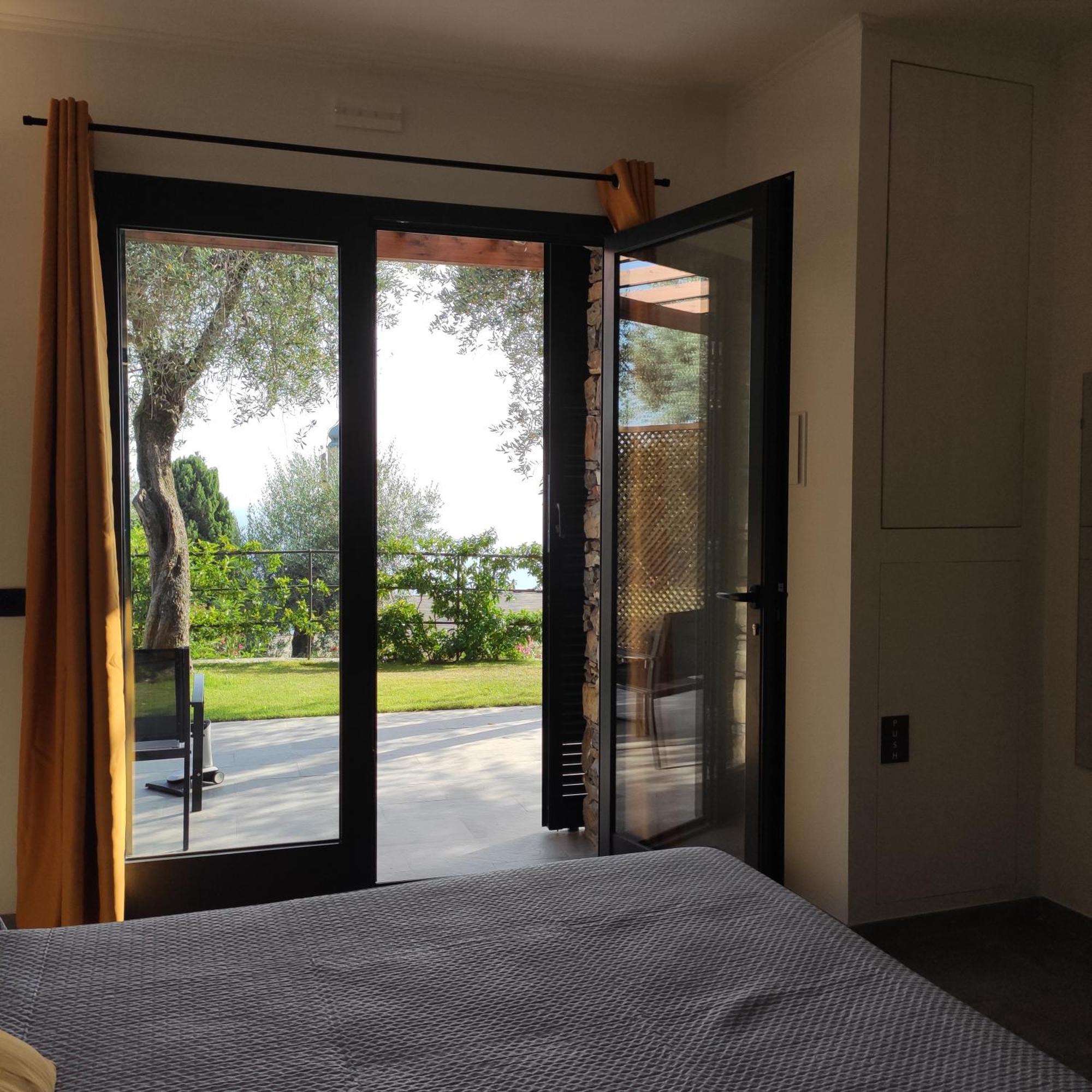 Locanda Goeghin Pieve Ligure Værelse billede